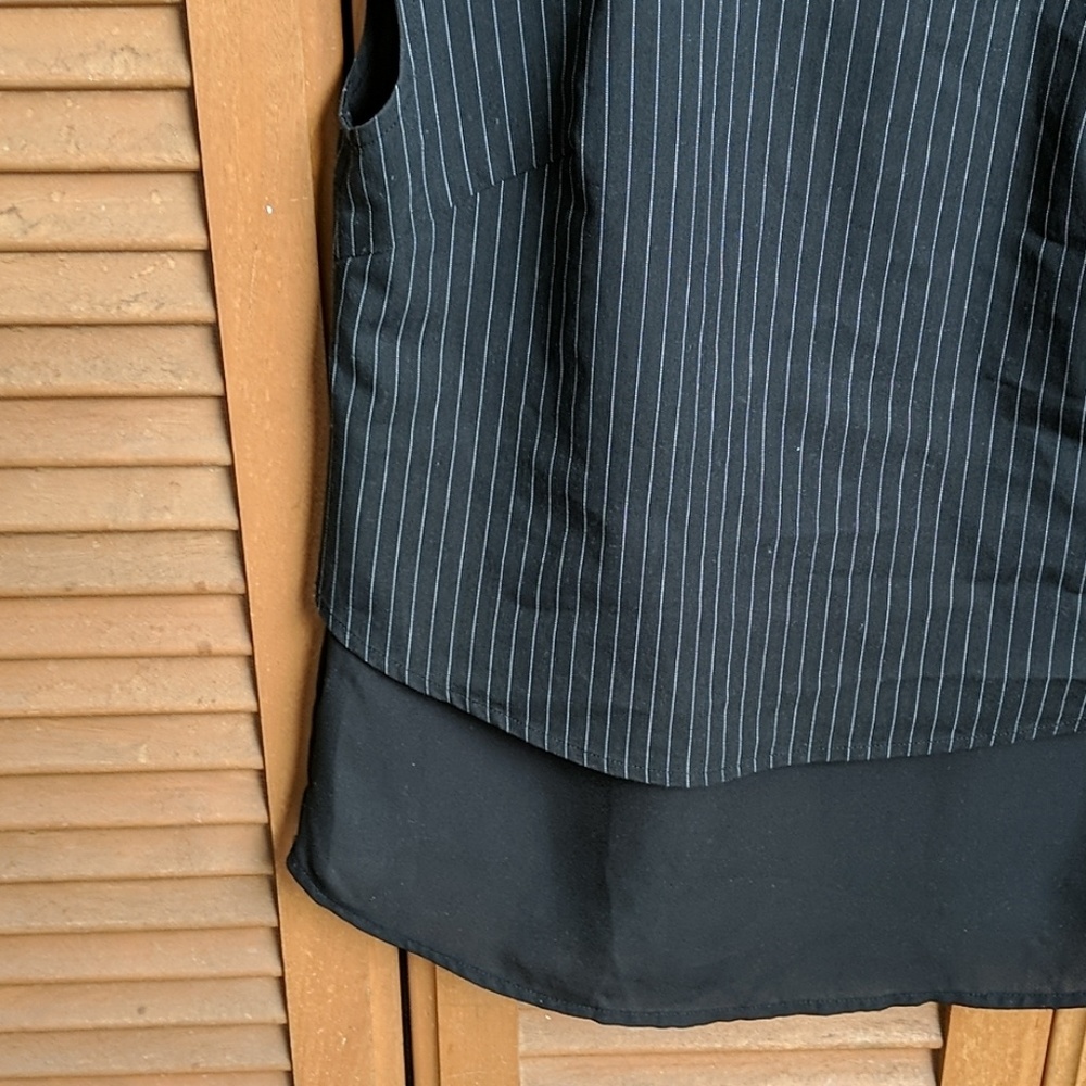 Cap sleeves 2 layer Top - Picture 3 of 7